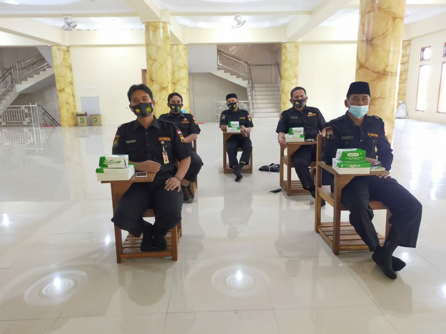 Pelantihan Tracer Covid-19 dan FGD kepada Senkom Mitra Polri