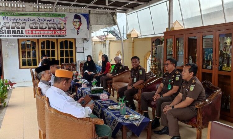 Kejati Jambi Sambangi Ponpes Tawakkal Yang Dibawah Naungan LDII, Ada Apa?