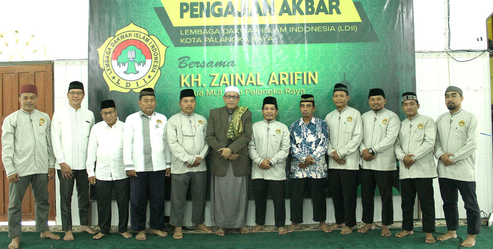 Mengisi Pengajian Akbar LDII, Ketua MUI Palangka Raya Terus Dukung Pembinaan Generasi Muda