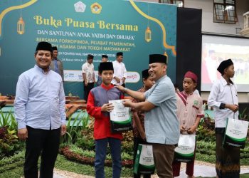 Manfaatkan Berkah Ramadan, Ponpes Wali Barokah Helat Santunan Anak Yatim dan Dhuafa