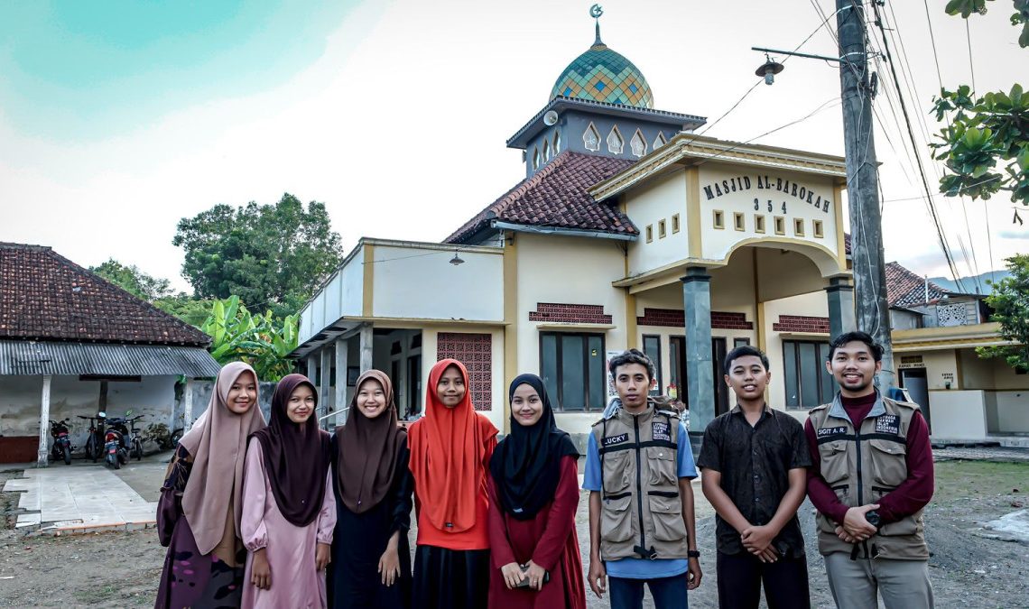 LDII Wonorejo dan PT Sultan Multi Teknologi Bagikan Takjil