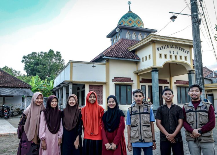 LDII Wonorejo dan PT Sultan Multi Teknologi Bagikan Takjil