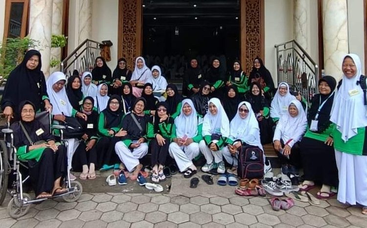 Warga LDII Karanganyar Ikuti Manasik Haji KBIHU Al Mukhlisin