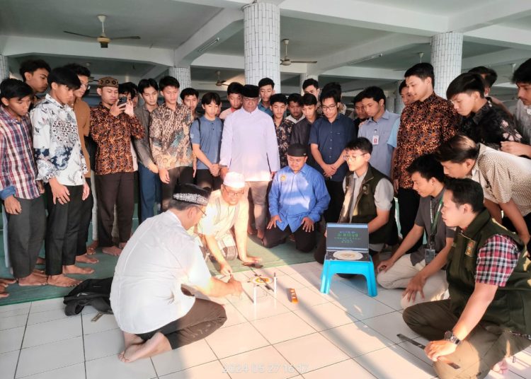 Gerakan Hari Sejuta Kiblat, Ponpes Wali Barokah Kembali Ukur Arah Kiblat