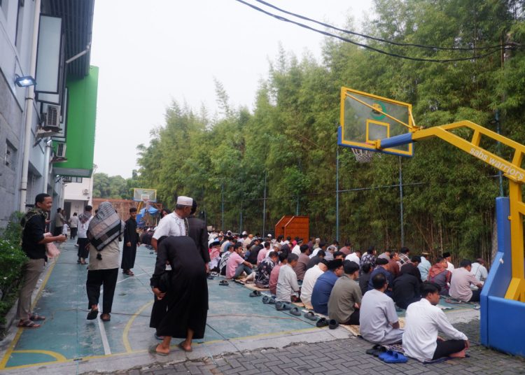 Ribuan Warga Padati Pelaksanaan Salat Idul Adha PC LDII Pondok Gede