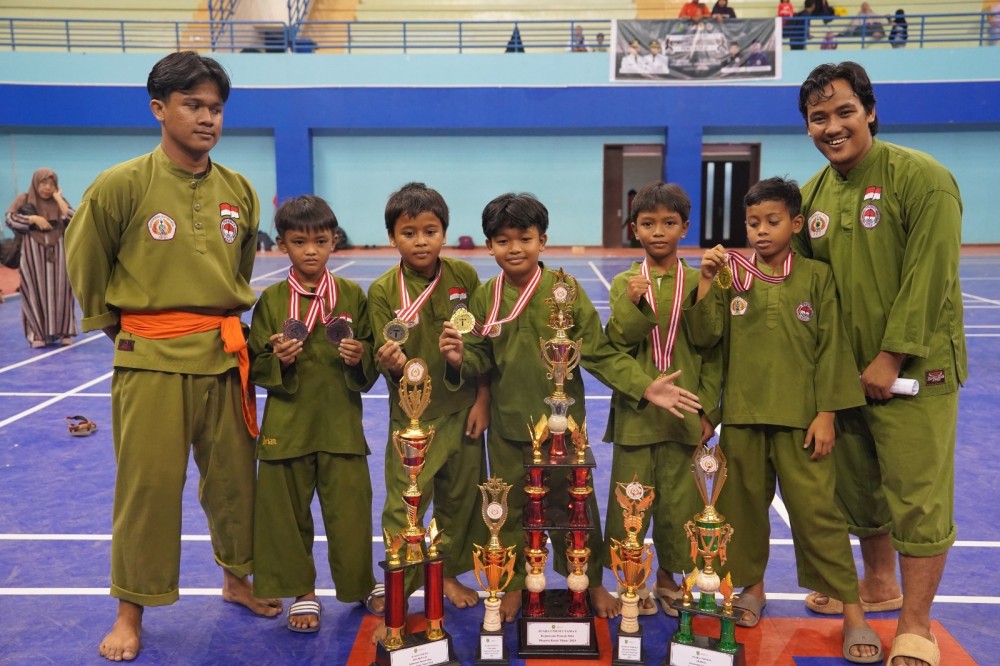 Persinas ASAD Kutim Juara Umum Kejuaraan Pencak Silat Dispora Kutim Cup 2024