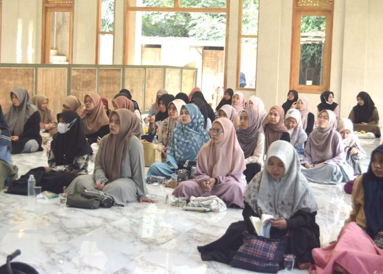 Hidup Positif Sambil Tingkatkan Ibadah, Kunci Sukses Dunia Akhirat