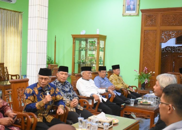 Audiensi ke Ponpes Wali Barokah, Komisioner KPU Kota Kediri Jelaskan Penelitian Daftar Calon Pemilih