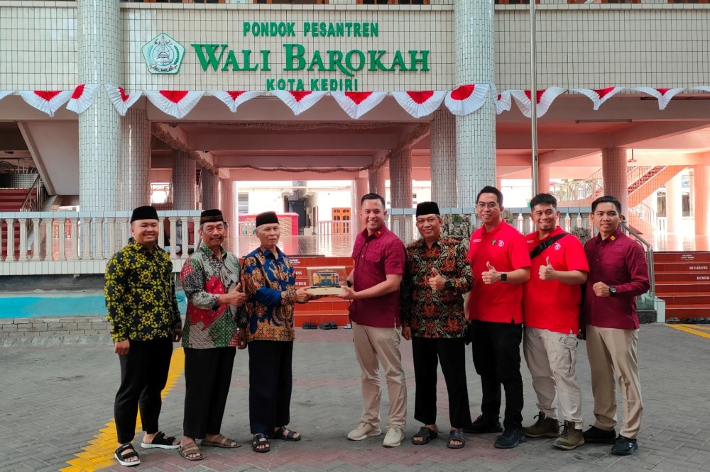 Kepala Kantor Imigrasi Kediri Kunjungi Ponpes Wali Barokah