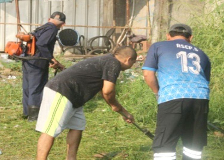 Sambut Hari Kemerdekaan RI, Warga LDII Kemang Gelar Aksi Bersih Lingkungan