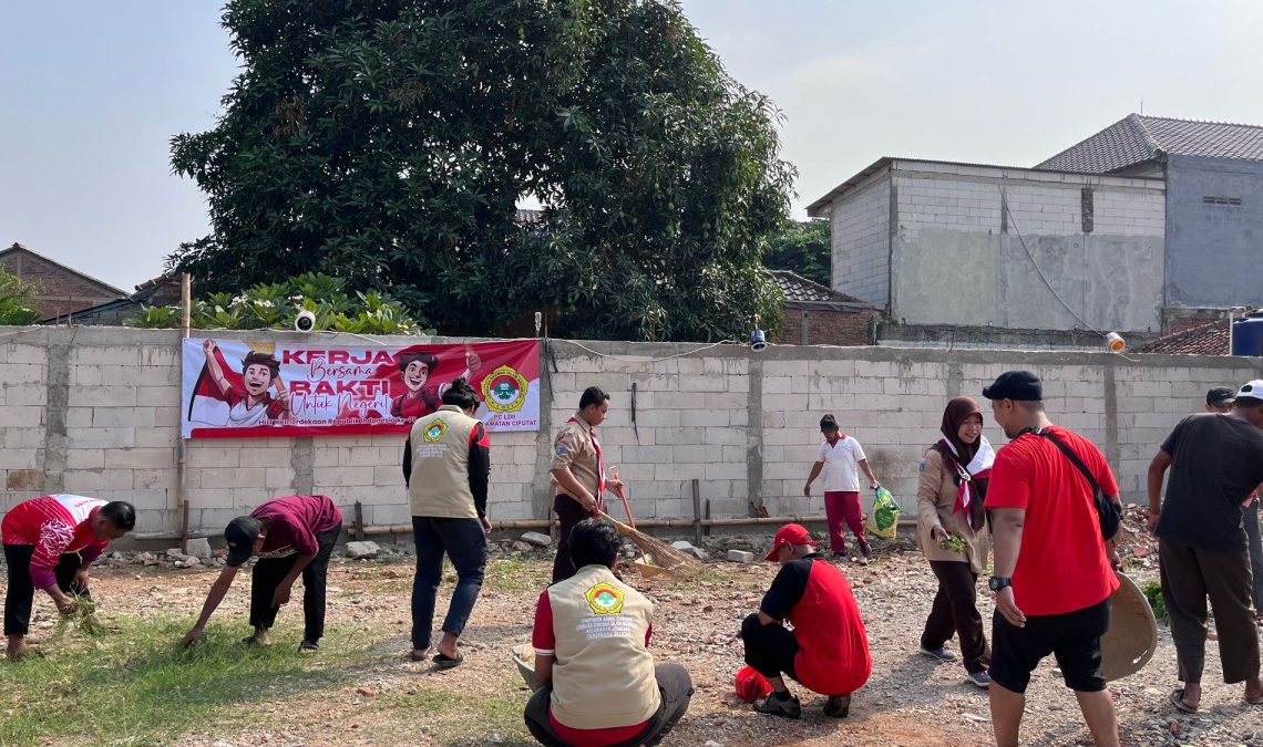 LDII Ciputat Helat Kerja Bakti Lingkungan Lestarikan Budaya Gotong-royong