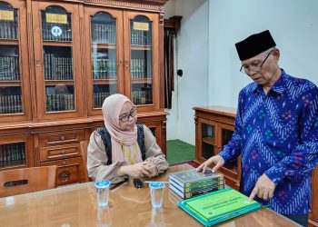 Kunjungi Ponpes Wali Barokah, Peneliti UIN Jakarta Angkat Isu Pesantren dan Lingkungan Hidup