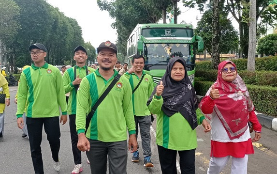 Warga LDII Agam Meriahkan Jalan Santai Hari Amal Bakti Kemenag
