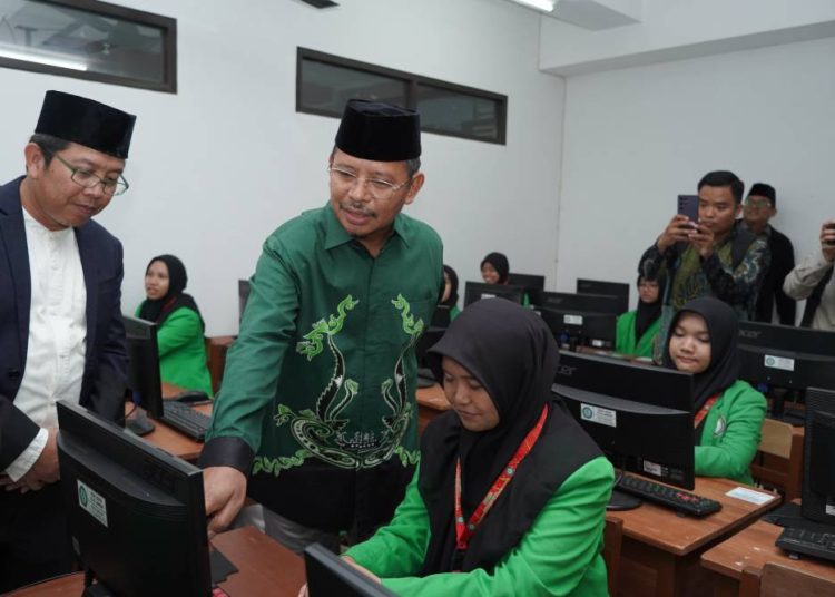 Dirjen Pendis Kemenag Kunjungi PDF Minhaajurrosyidiin Dukung Peningkatan Prestasi Siswa