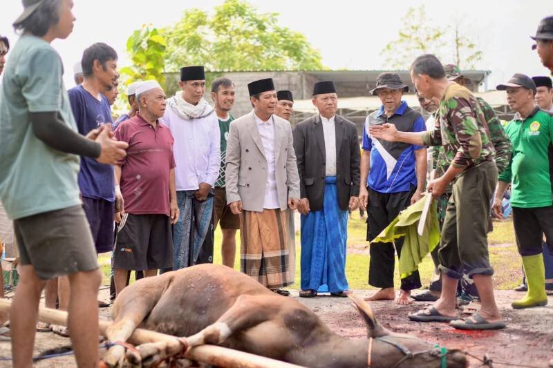 Ikuti Prosesi Kurban, Bupati BBF Apresiasi Kurban Berbagi LDII Dompu