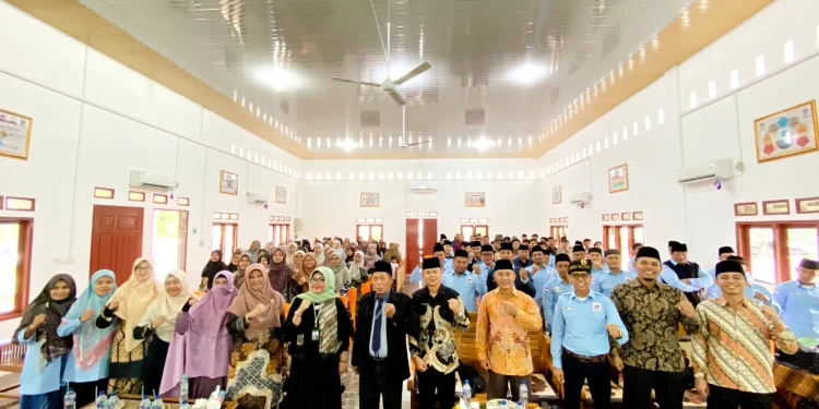 LDII Indragiri Hulu dan Yayasan Haji Rofiq Ahmad Asy’ari Gelar Seminar Pembekalan Kompetensi Guru