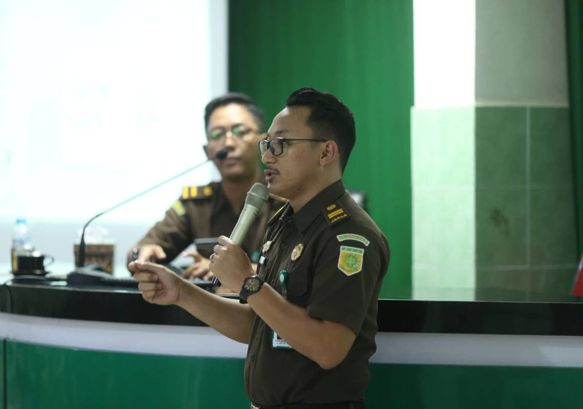 Kejari Nganjuk Paparkan Persoalan Perundungan di Depan 800-an Santri Ponpes Al Ubaidah