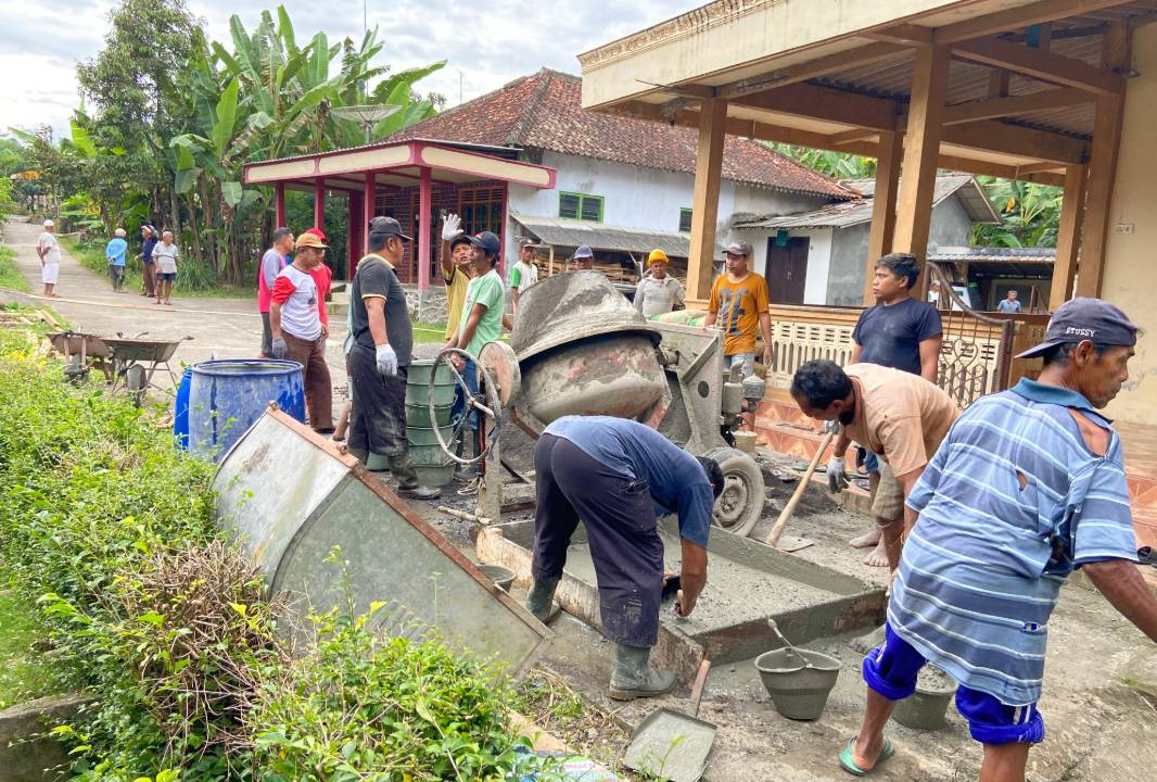 Warga Bateh dan LDII Gotong Royong Bangun Masjid Jami’il A’la