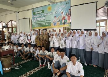 Jaga Kelestarian Lingkungan, SMA Tri Sukses Boarding School Sosialisasi Pengelolaan Sampah