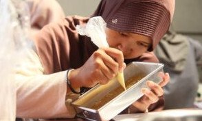 Workshop Brownies Motif Batik, Cara LDII DIY Tanamkan Kemandirian pada Remaja Putri