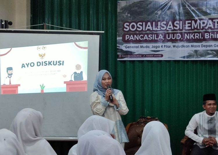 Anggota DPD RI Sosialisasi Empat Pilar Kebangsaan pada Siswa SMP dan SMA Tri Sukses
