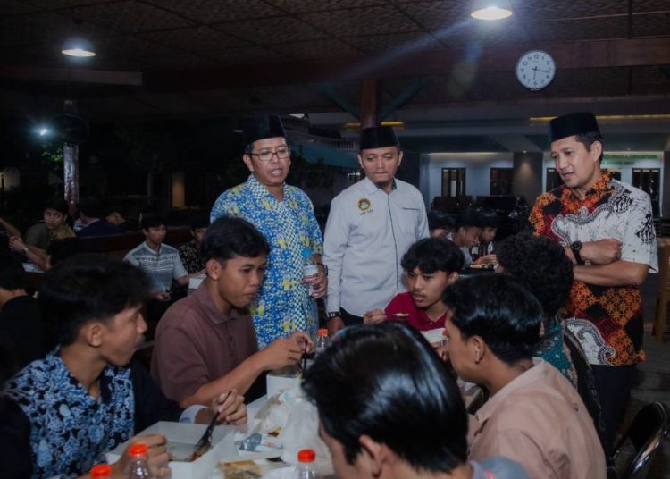 Yayasan Minhaajurrosyidiin dan DPP LDII Gelar Buka Bersama dengan 500-an Santri