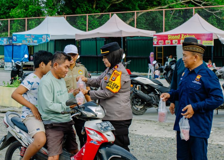 Camat, Kapolsek, dan LDII Lamasi Kerja Sama Bagi Takjil Gratis
