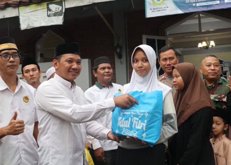 LDII Mustika Jaya Bekasi Helat Bazar Ramadan dan Santunan Anak Yatim