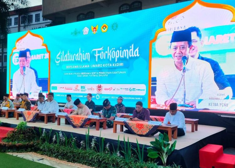 Ketua PCNU Kota Kediri Isi Tausiah Hikmah Ramadan di Ponpes Wali Barokah