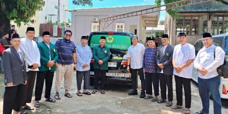 LDII Sulsel Terima Bantuan Mobil Operasional dari Anggota DPR RI