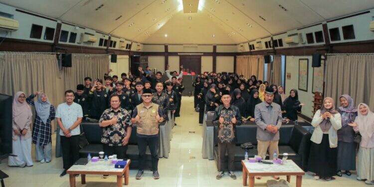 SMA Bina Insan Mulia Kunjungi DPP LDII Pelajari Nilai Kepemimpinan dan Etika Bermedia Sosial