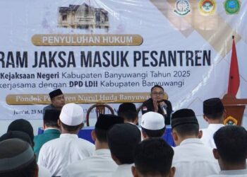 Bekali Santri LDII, Kejari Banyuwangi Ingatkan Santri Harus Tahu Batasan Bermedsos