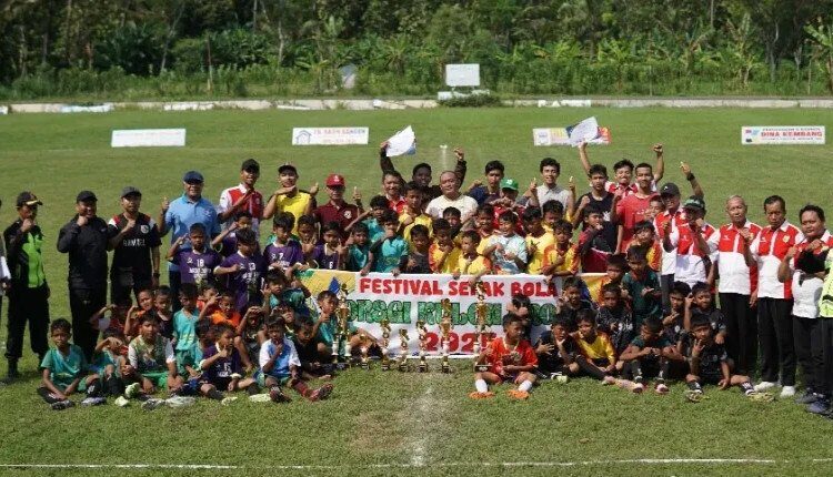 FORSGI Kulon Progo Membina Sepak Bola Usia Dini Berbasis Karakter