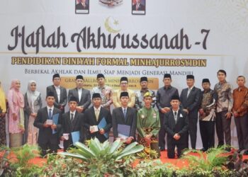 Perpisahan Santri PDF Minhajurrosyidin, Kakankemenag Jakarta Timur Beri Apresiasi