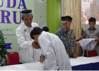 Wisuda Siswa SD dan SMP, Ketua LDII DIY Ajak Generus Terus Berprestasi
