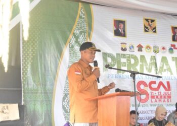 Camat Lamasi Buka Permata CAI VIII Sekaligus Apresiasi Pembentukan Karakter LDII