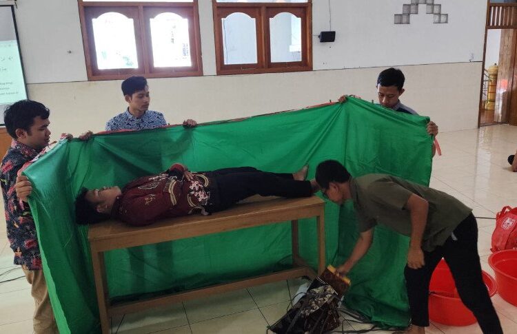 Remaja LDII Wonogiri Dibekali Ilmu Perawatan Jenazah di Pengajian Rutin
