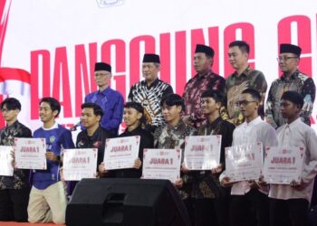 Wali Kota Kediri Hadiri Rangkaian HUT ke-80 RI di Ponpes Wali Barokah