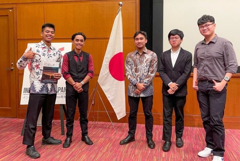 Ulin Nuha Syahnarendra, Santri LDII yang Melangkah ke Kyoto University Mengikuti Jejak Sang Ayah