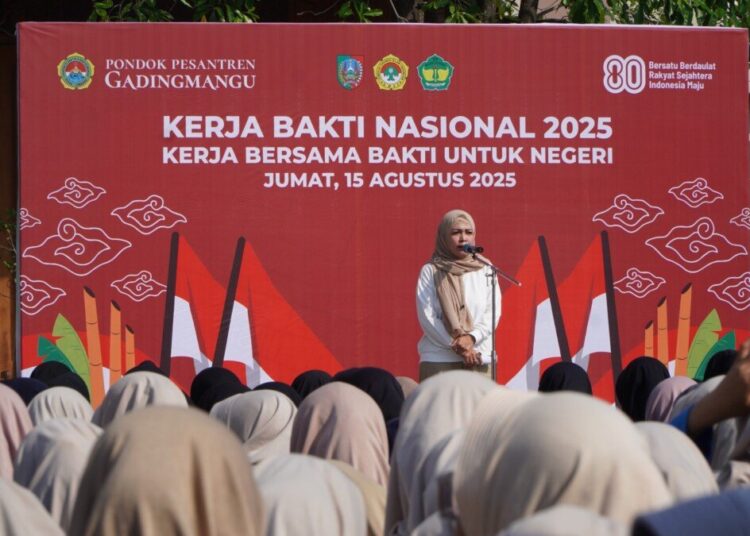 Peringati HUT RI, Ribuan Santri dan Warga LDII Gadingmangu Helat Kerja Bakti Massal