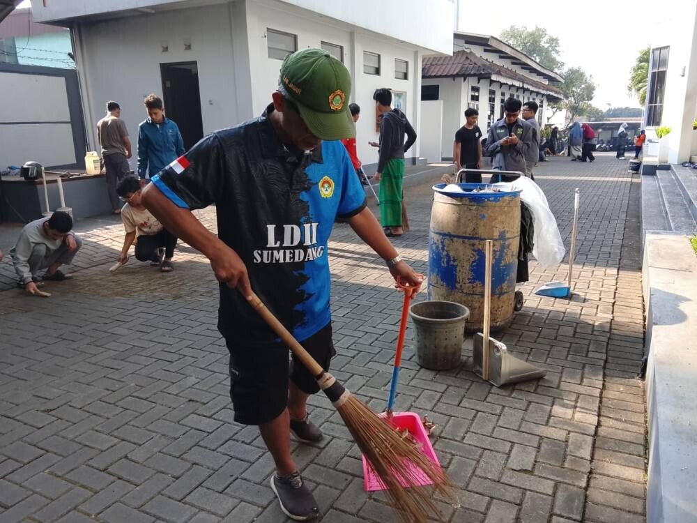 Sambut HUT RI, LDII Jabar Ajak Warga dan Mahasiswa Gelar Aksi Bersih Lingkungan