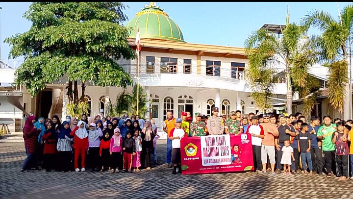 Sambut HUT ke-80 RI, LDII Jember Helat Kerja Bakti Lingkungan