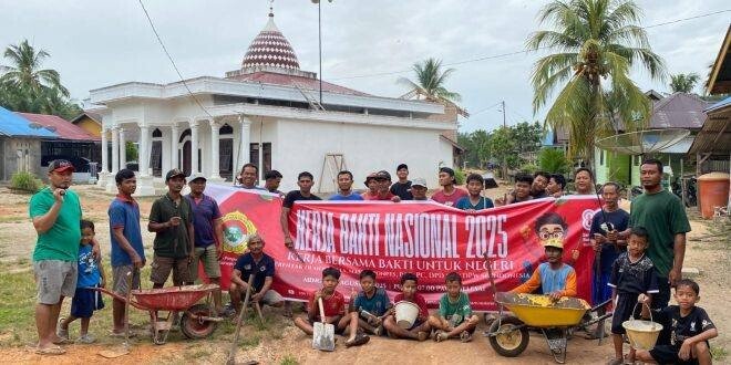 Wujudkan Suasana Bersih dan Nyaman, LDII Rokan Hilir Gelar Kerja Bakti Lingkungan