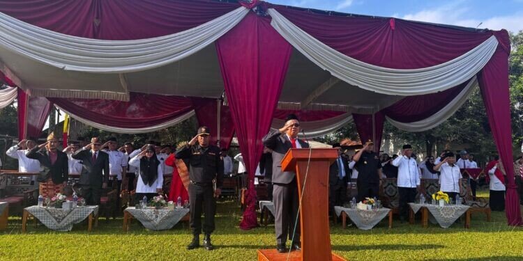 Ketua LDII Lampung Pimpin Upacara HUT ke-80 RI di Yayasan Nurul Huda