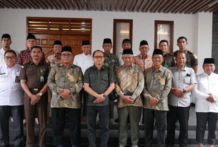 Kejati Jatim Minta Ponpes Gadingmangu Terus Publikasi Konten Edukatif