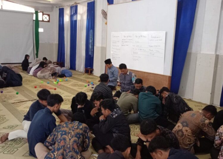 Santri Ponpes LDII Wonosari Ikuti ToT Pengembangan Diri