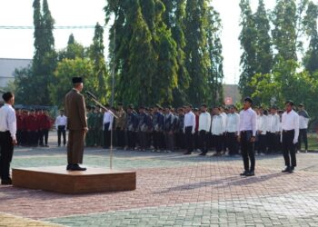 Ponpes Millenium Alfiena Gelar Upacara HUT ke-80 RI