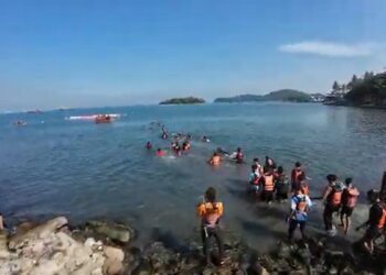 Bulan Bakti Nasional, LDII Lakukan Transplantasi Terumbu Karang di Pulau Sangiang