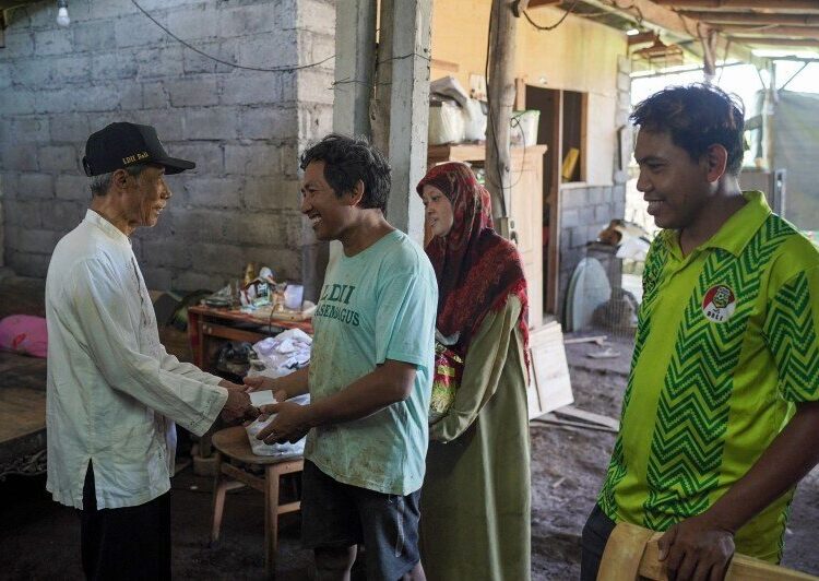 Tanggap Bencana, LDII Bali Salurkan Bantuan pada Korban Banjir