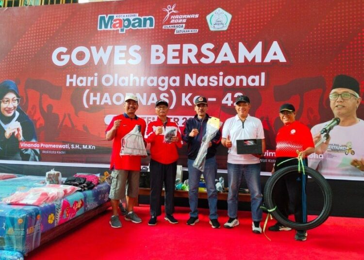 Ponpes Wali Barokah Helat Gowes Bersama Puluhan Komunitas Sepeda